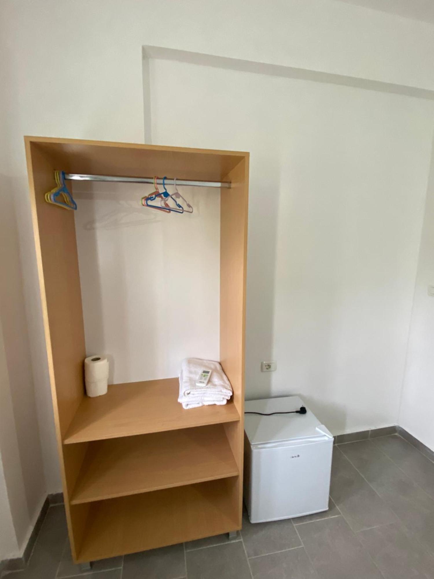 Eleni'S Holiday Rooms هيماري المظهر الخارجي الصورة